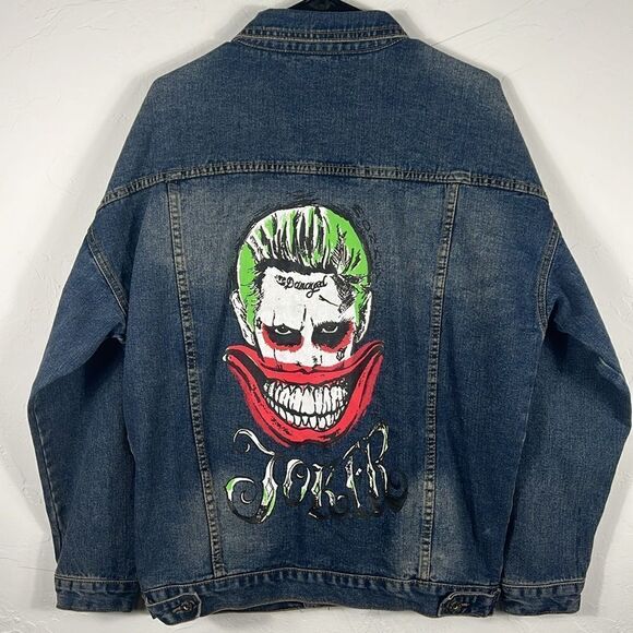 🔥 “RARE” THE JOKER Batman DENIM JEAN JACKET “Trucker Style” - Sz XL - PERFECT - Picture 8 of 11